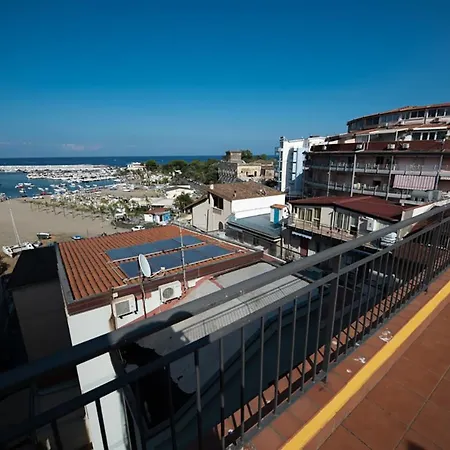 Holiday home Blue Fish Giardini Naxos
